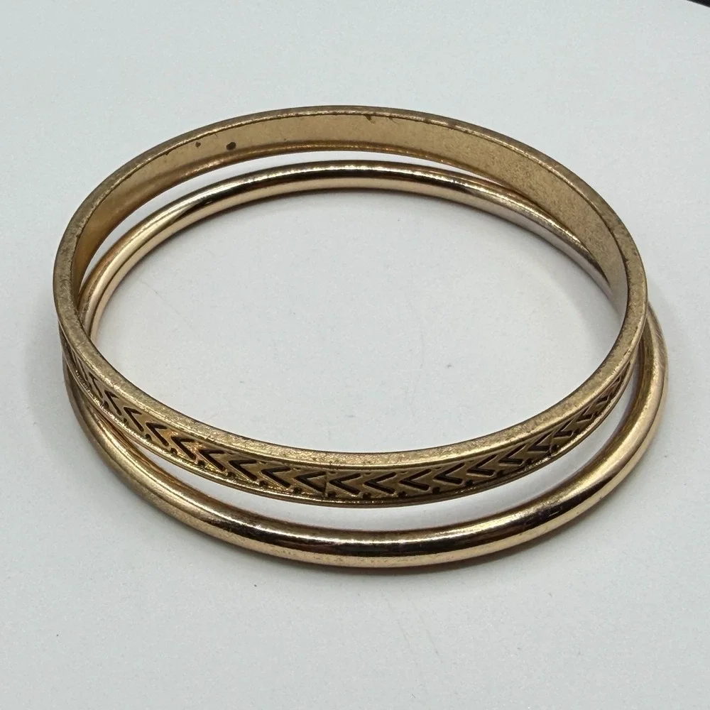 Gold Tone Set of 2 Bangle Bracelets Chevron Pattern Boho Stack Statement Gift